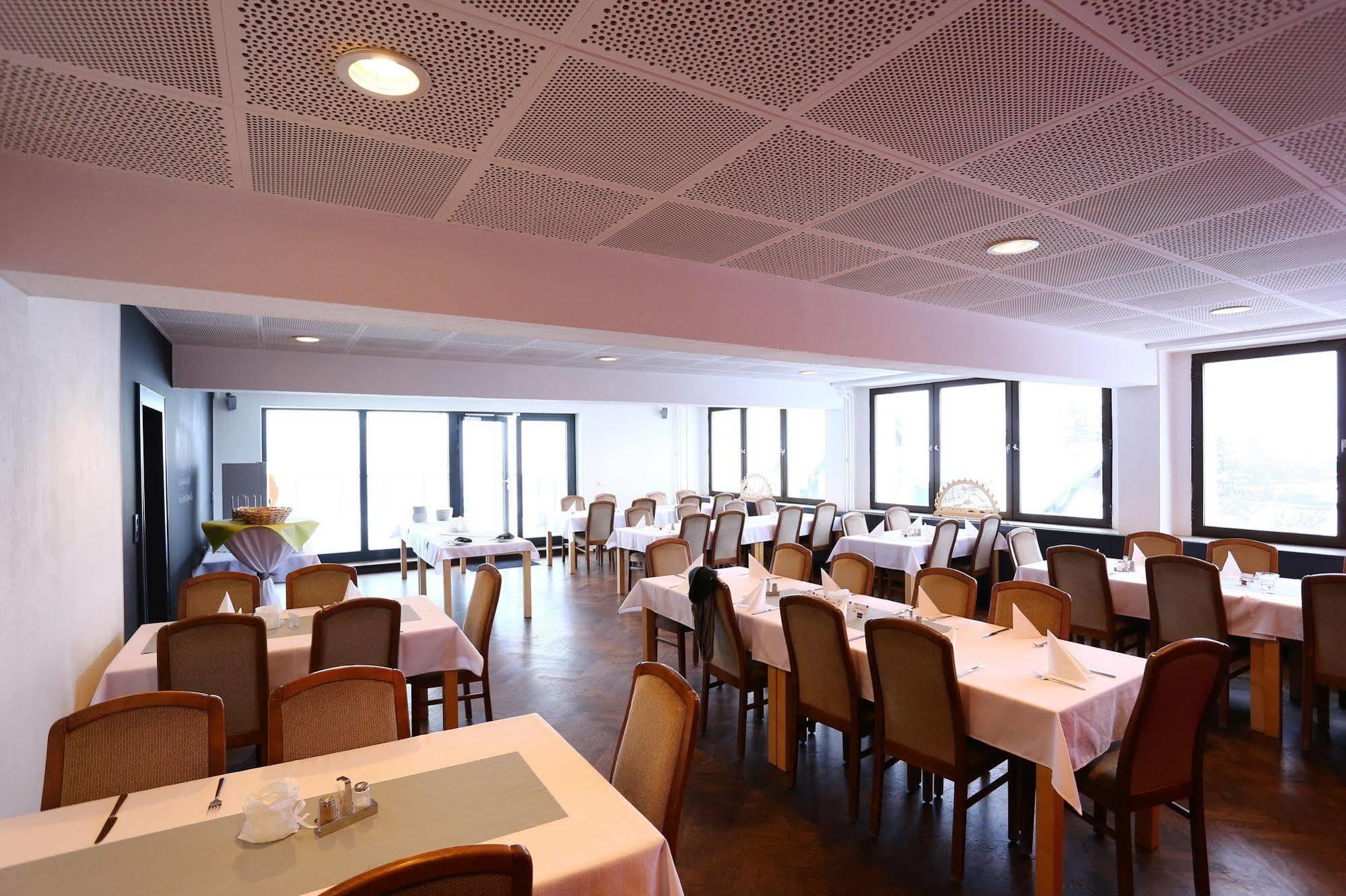 K1 Sporthotel - Bike & Ski Inklusive Hotel Oberwiesenthal Esterno foto